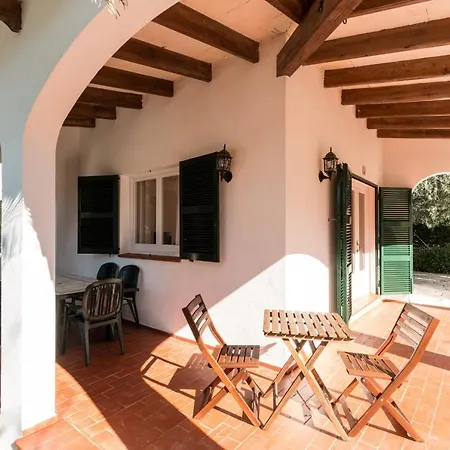 Βίλα Tres Joans *